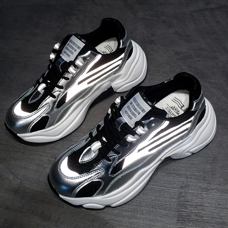 

Светящиеся массивные кроссовки из микрофибры для женщин; Новинка 2020 года; Сезон весна; Кроссовки на платформе; Женская повседневная обувь н...