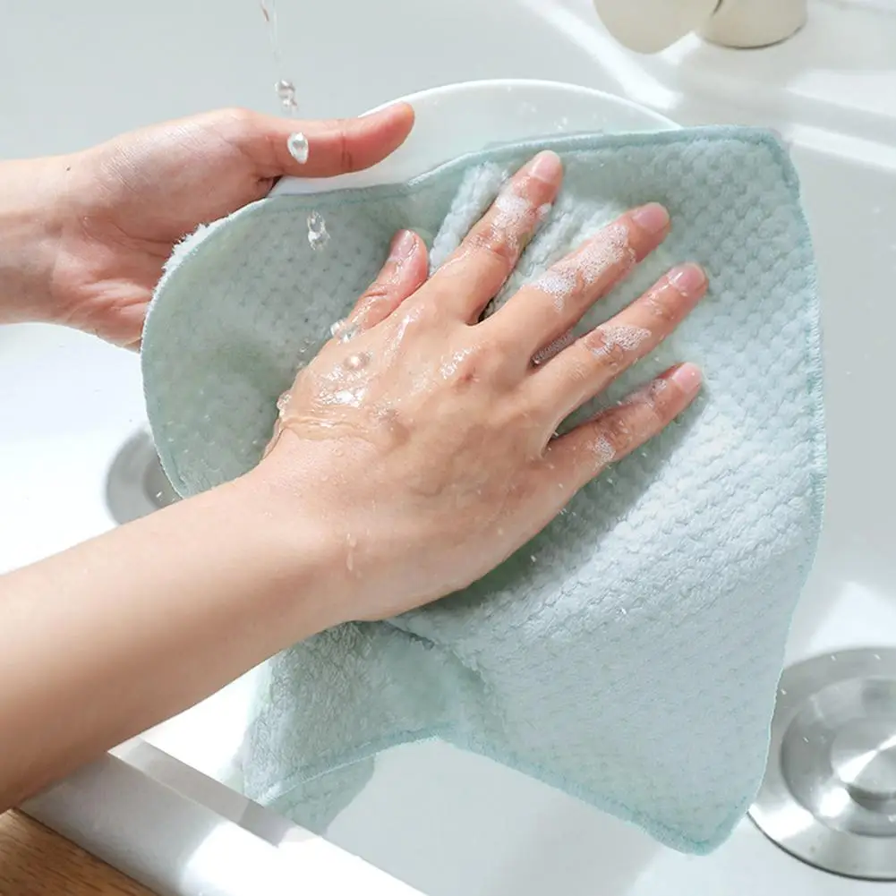 Простые и элегантные салфетки из кораллового флиса скатерти без ворса чистящие