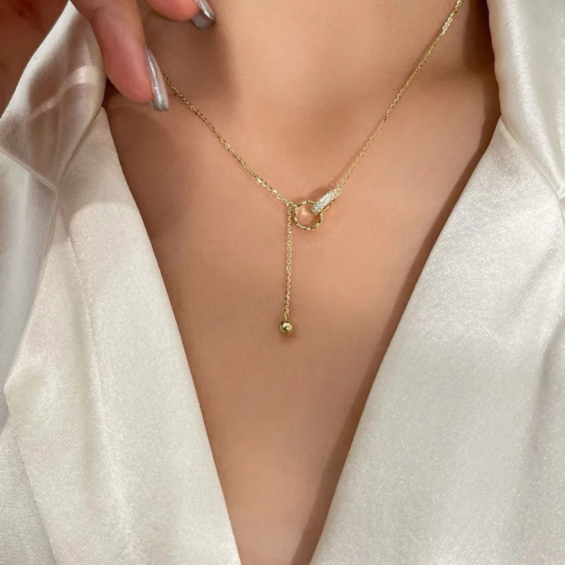 

Light Luxury Double Ring Pendant Necklace Temperament Exquisite Clavicle Chain Simple Versatile Jewelry Personalized Necklaces