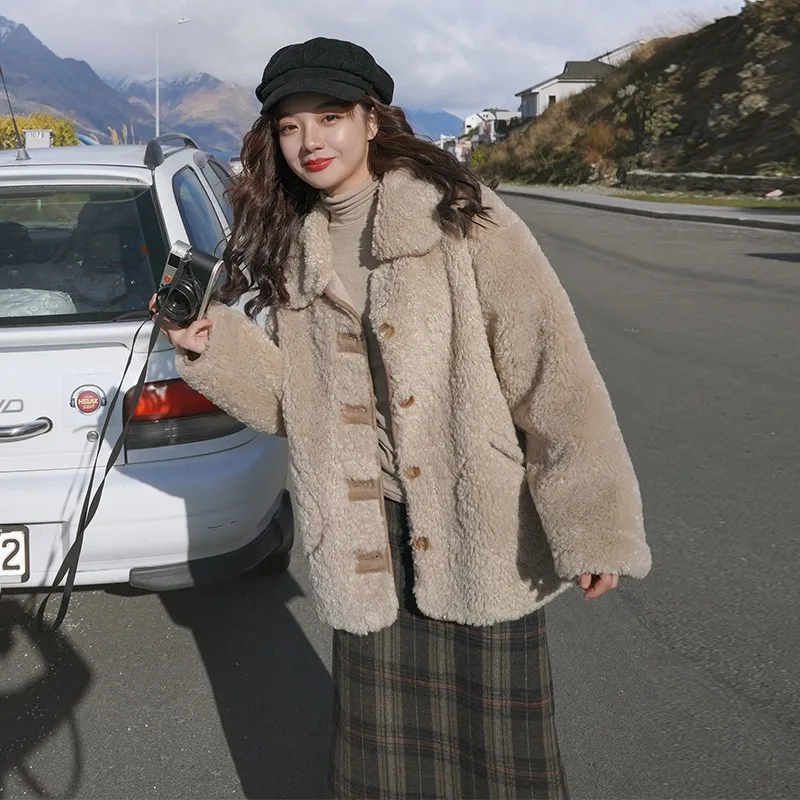 

New Autumn Winter Casual Solid Lamb Fur Coat Women Long Sleeve Turn Down Collar Teddy Coat Lady Fashion Pocket Loose Jacket E188