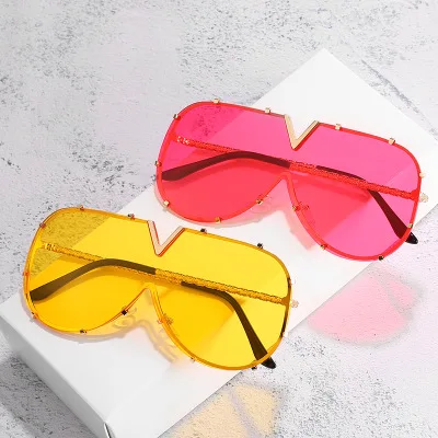 

Luxury Fashion V Oversized Sunglasses Men Women Mirror Driving Sunglass Eyewear Brand Cool Metal Frame UV400 Sun Glasses