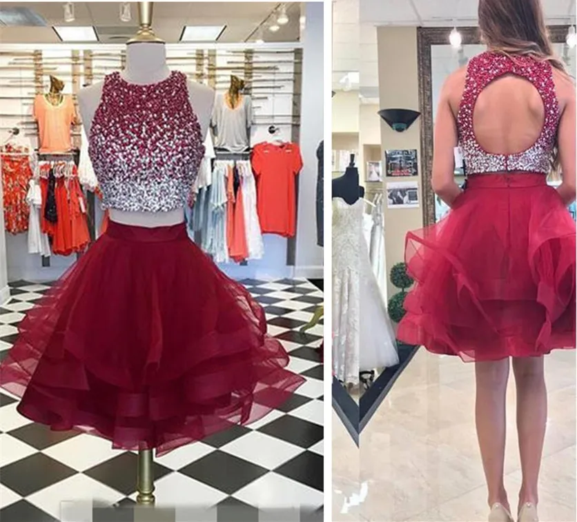 

Short Two Pieces Burgundy Prom Dresses 2019 Two Pieces Crystal Top Tulle Ruffles Jewel Neck Homecoming Graduation Party gown