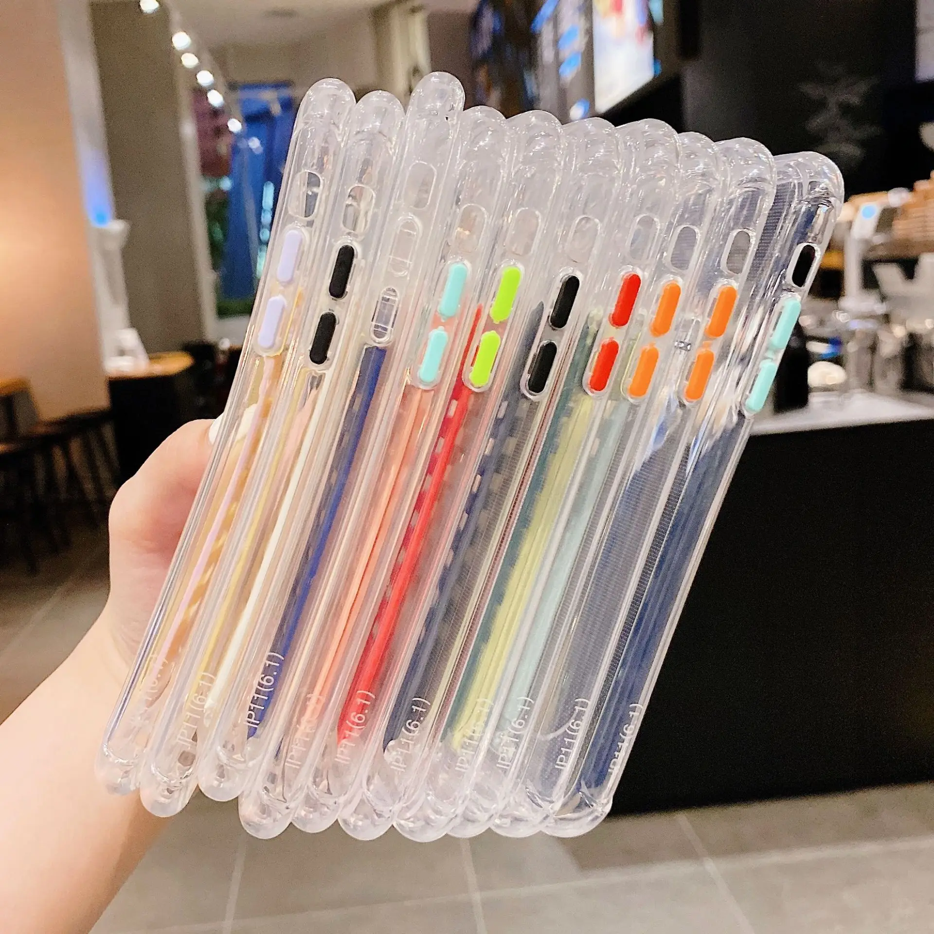 

Bright shadow transparent straps shell applies to iphone12 following from 7 g corners from 11 pro assembly soft shell transparen
