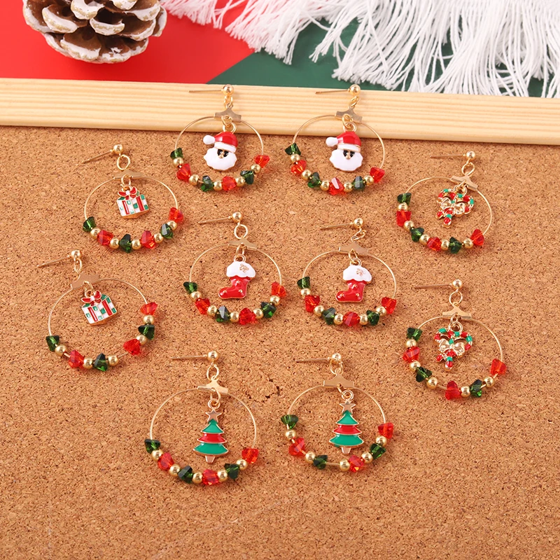 

Geometric Beaded Christmas Earrings Red Green Bead Santa Claus Tree Gift Jewelry Travel Party New Year Christmas Gift for Friend