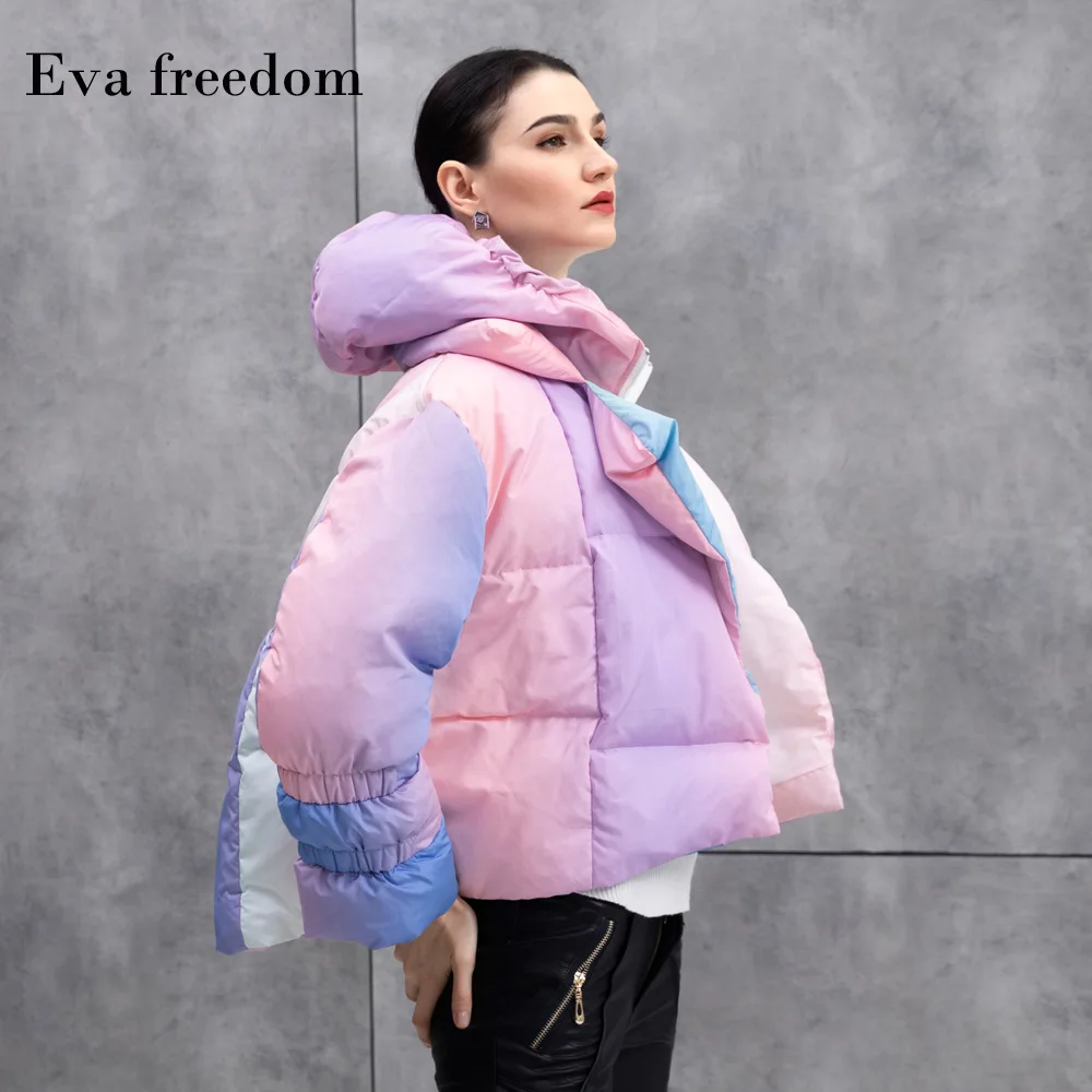 

2021 Fashion Color Printed Jacket Fake Two-piece Loose Short Women's Down Jacket Large Size