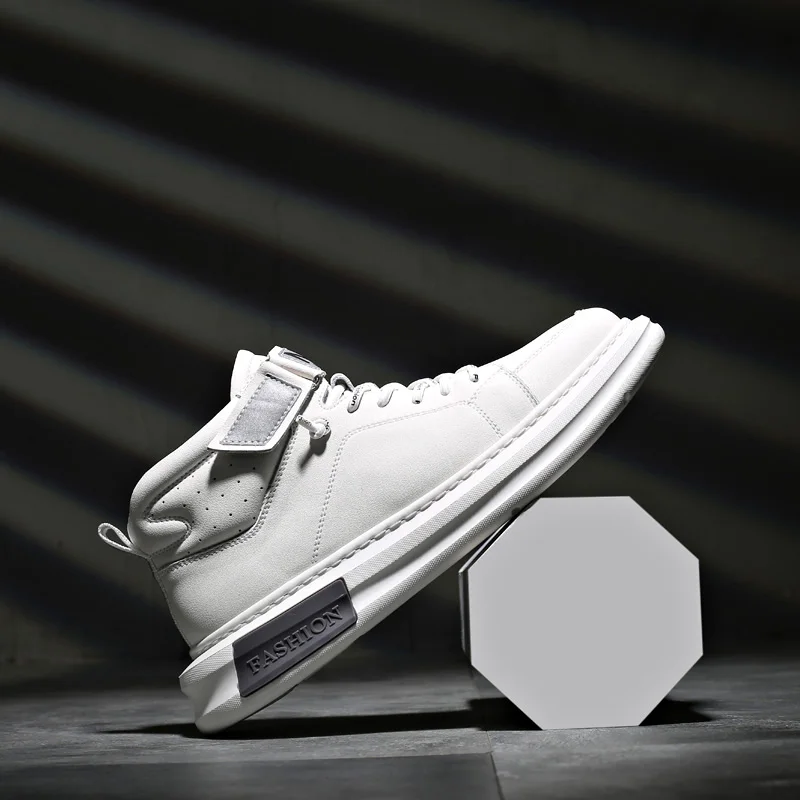 Мужская обувь спортивная из натуральной кожи мужская Белая на липучке весенняя с