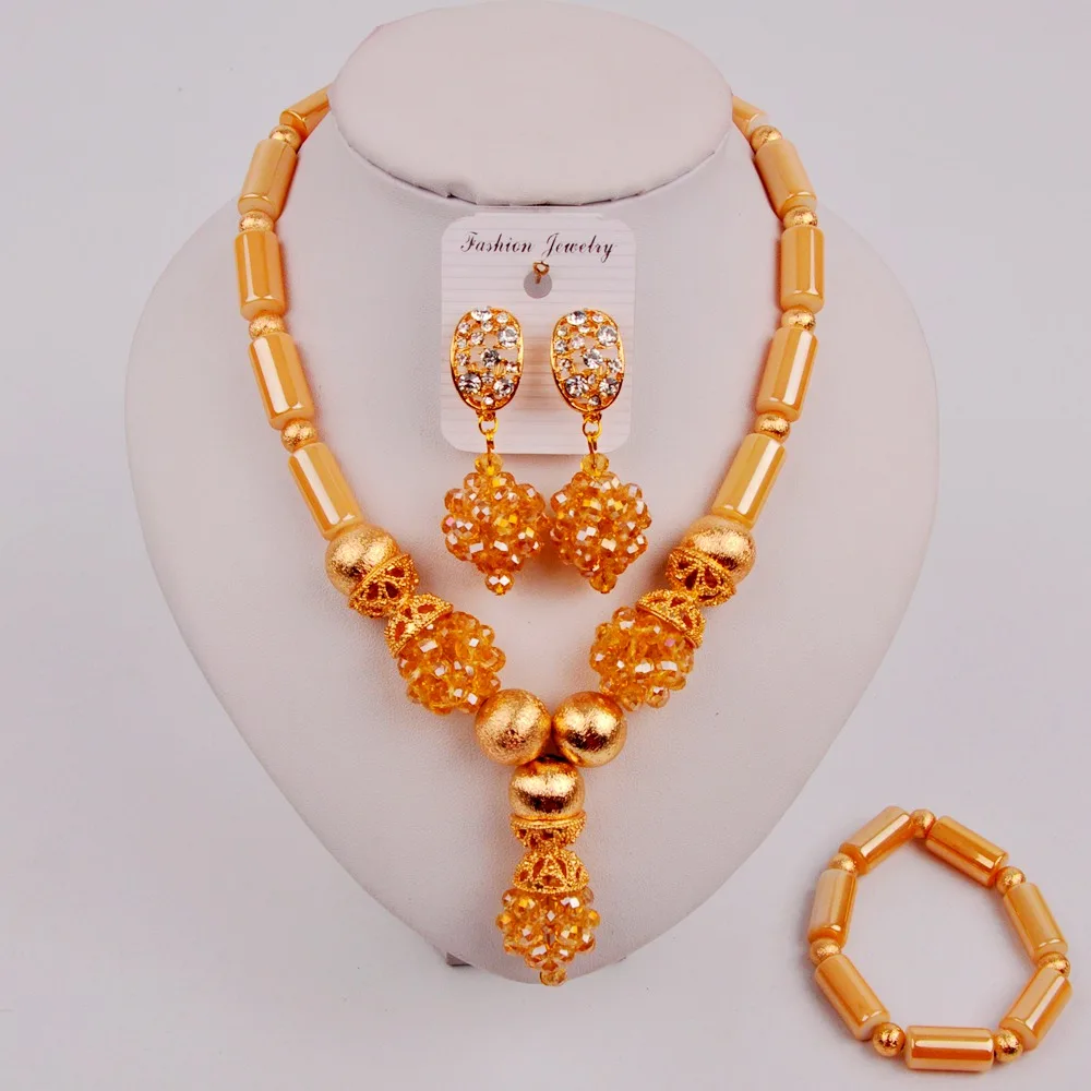 

Красивые шампанское золото усеяны искусственными драгоценными камнями; Бисером в африканском стиле набор украшений для женщин нигерийски...