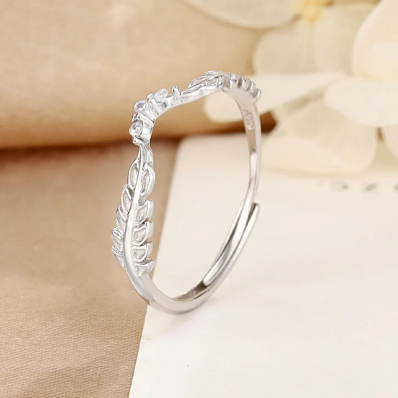 

Real S925 Sterling Silver Fashion Leaf Shaped Shiny Cz Zirconia Ring Women's Korean-Style Luxury Trendy Rings for Women Gifts