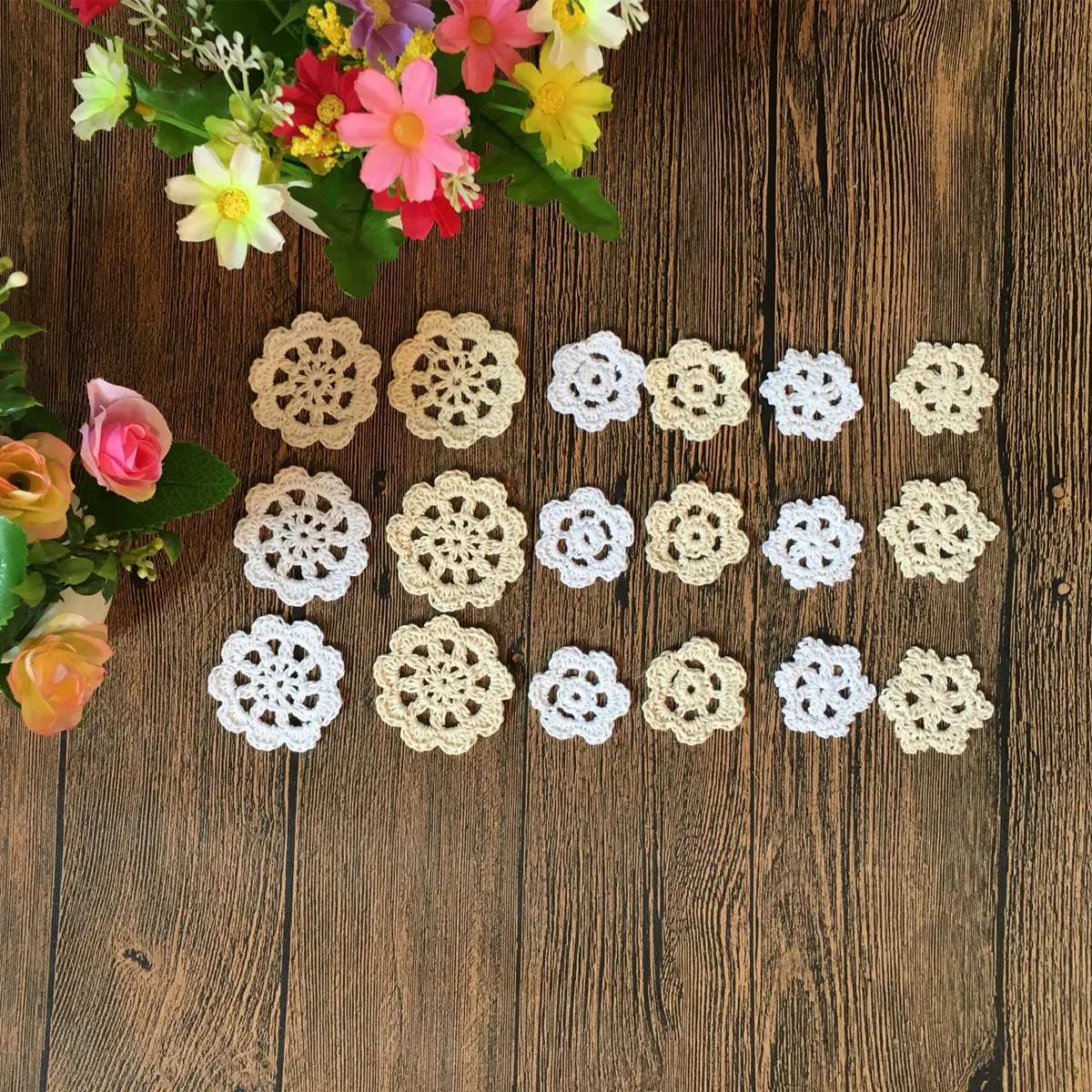 Супер Мини Doilies 18 шт. 100% хлопок ручной работы Вязание крючком коврик для чашки