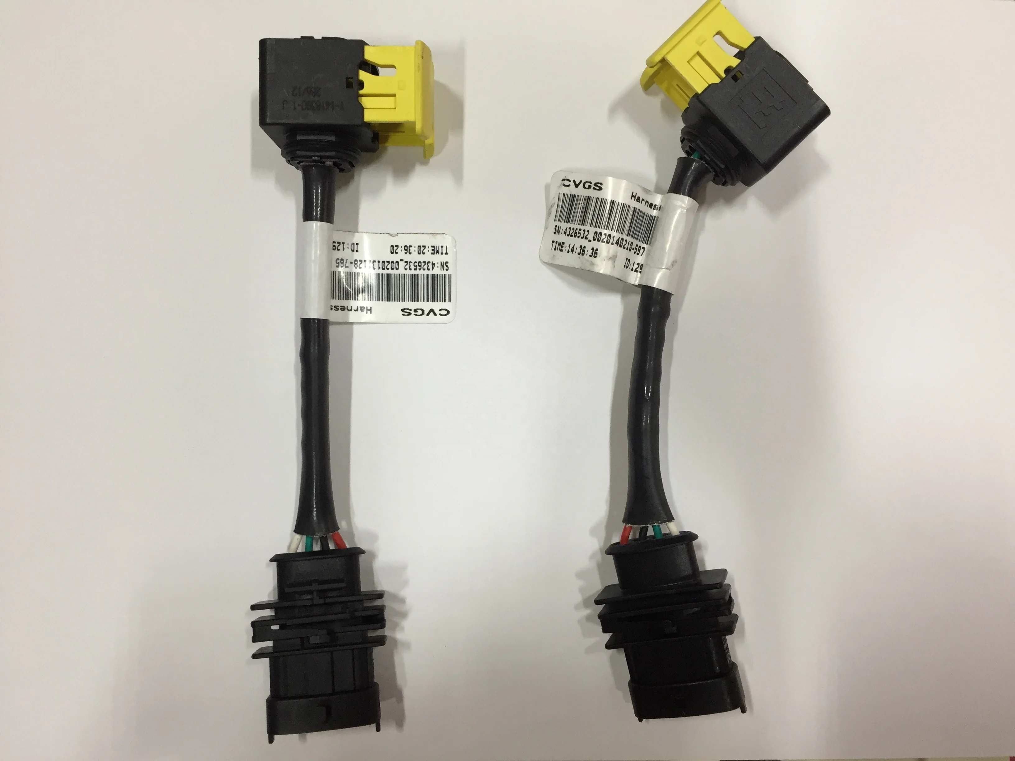 Соединитель датчика кислорода азота 4326532 жгут проводов |