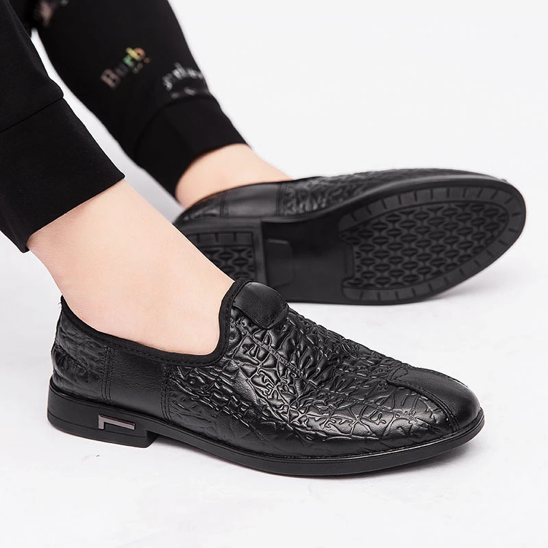 

Casual Leather Shoes Casual Shoes Men Leather Leisure Black Zapatos Casuales Para Hombre 2020 New Breathable Mens Hot Sale Man