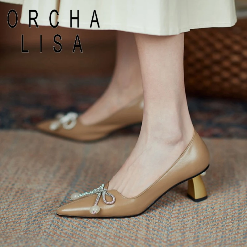 

Женские туфли-лодочки из натуральной кожи, с острым носком, на каблуке 6 см, с бантиком и жемчугом, со стразами, большие размеры, A3431, лето 2021