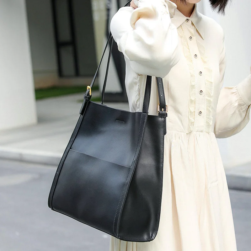 Женская сумка тоут из натуральной кожи |