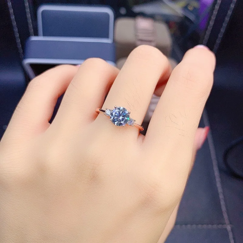 Женское Обручальное кольцо с муассанитом серого цвета | Украшения и аксессуары