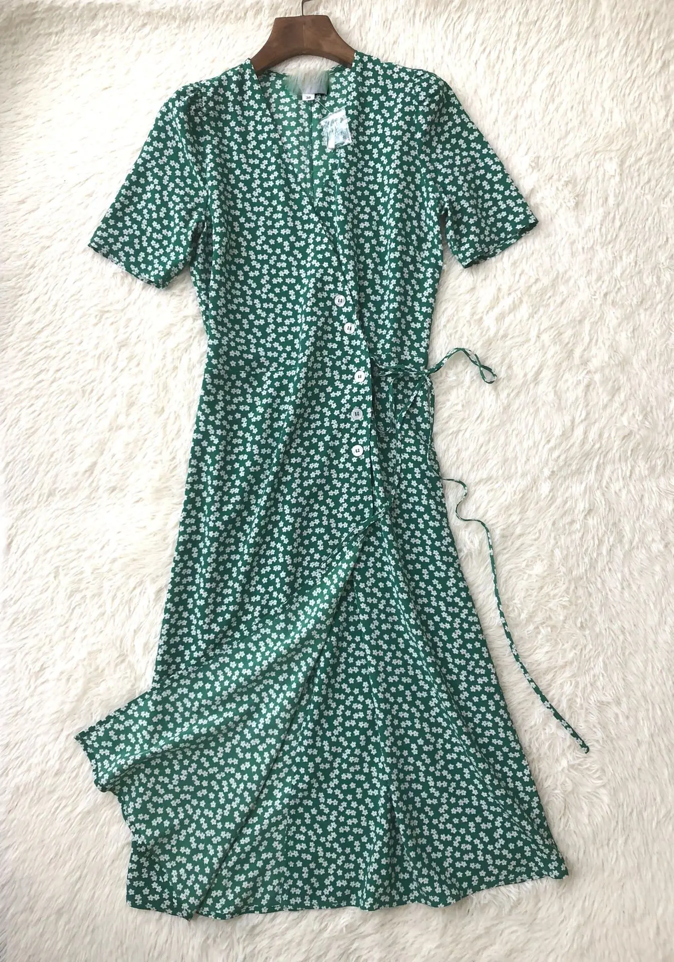 

Classic French tea break skirt short sleeve wrap skirt fried chicken show thin one piece button wrap dress