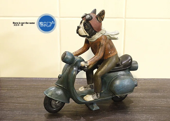 Sistema de Moda Móveis para França Móveis para Exibição para Uso Moderna Originalidade Bens Mobiliário Locomotiva Motocicleta