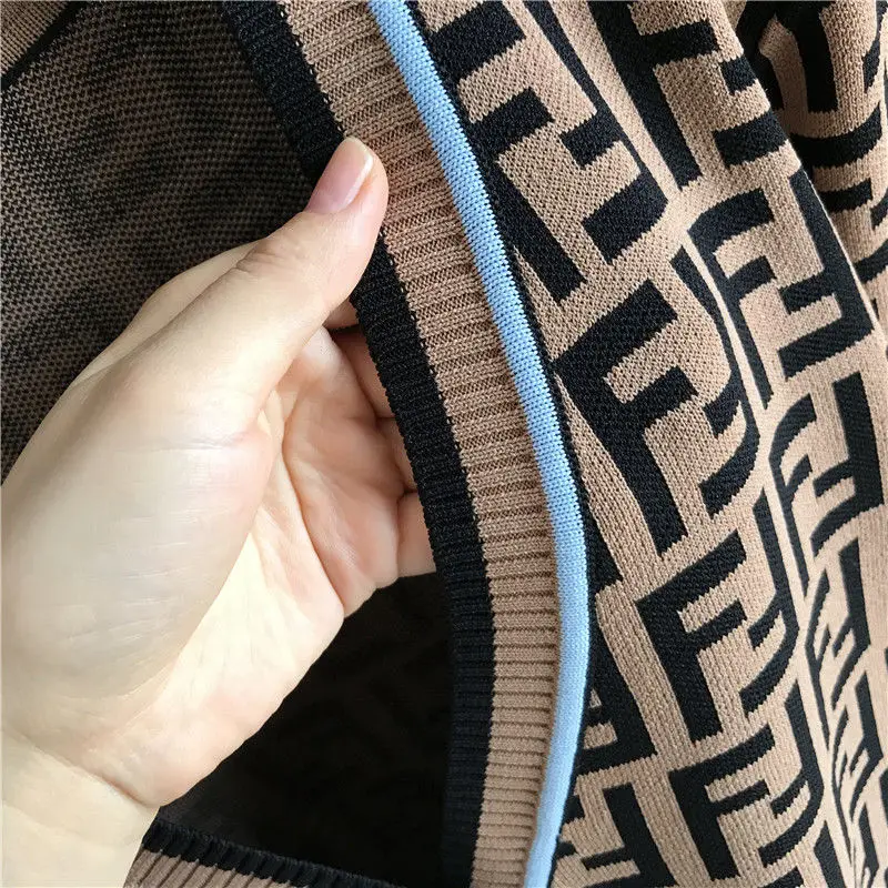 

Versatile knitting cardigan women's spring autumn 2021 new V-neck double f-letter jacquard sweater coat