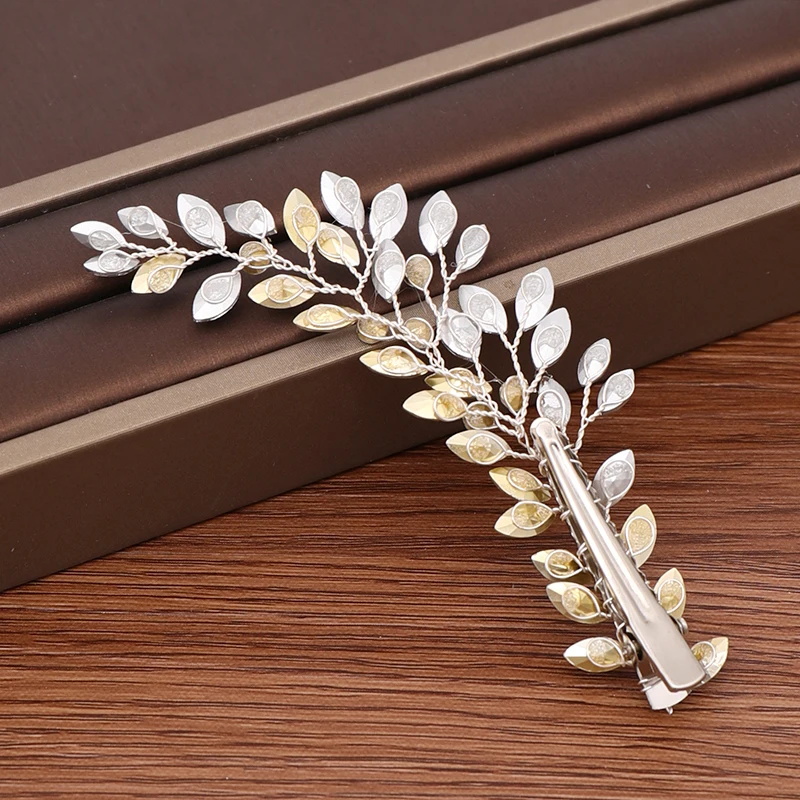 Аксессуары для волос невесты свадебная заколка головной убор ручной работы