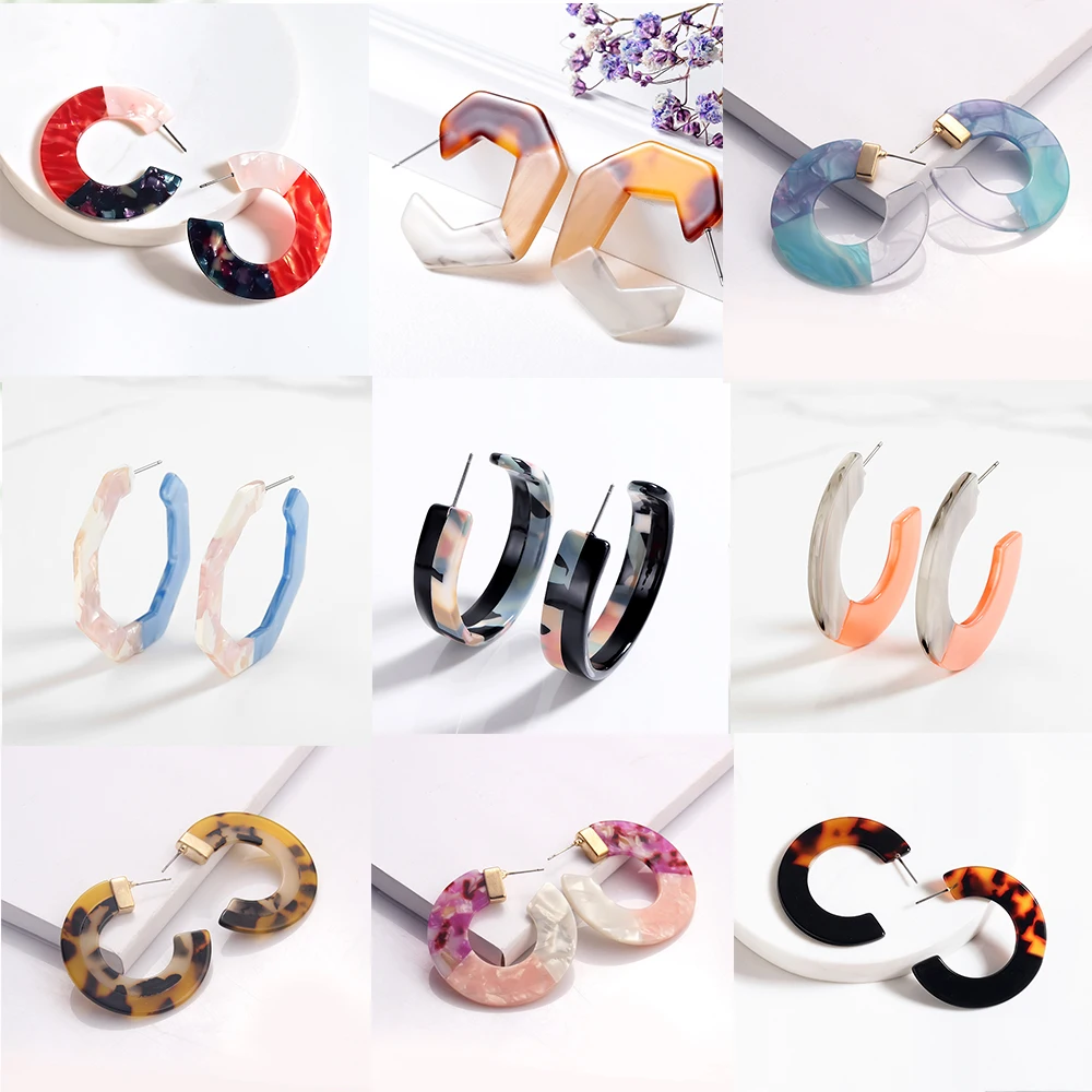 Женские акриловые серьги кольца разноцветные сережки с леопардовым принтом