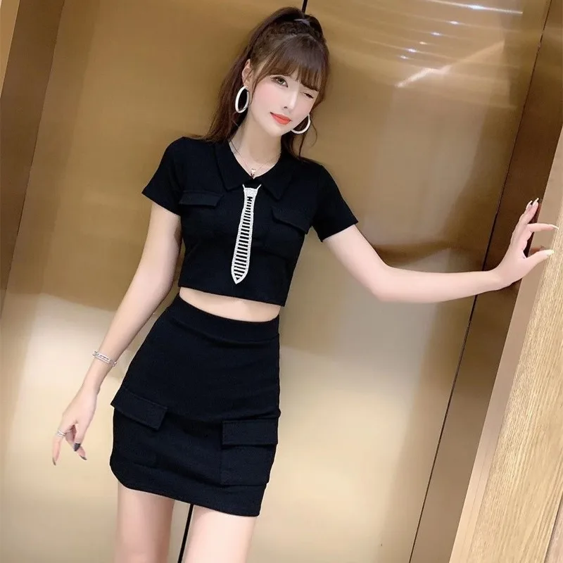 

2021 Summer New Women Fashion Sexy Three-dimensional Decoration Tie Short Sleeve Top + High Waisted Skirt Two-piece Suit Y306