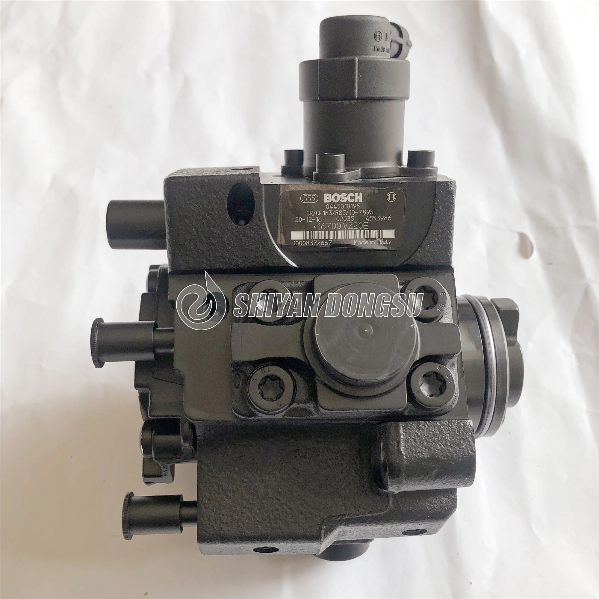 

original 16700-MA70A 16700-MA70B 16700VZ20A A6700VZ20D high pressure pump ZD30 fuel injection pump 0445010195 0445010136
