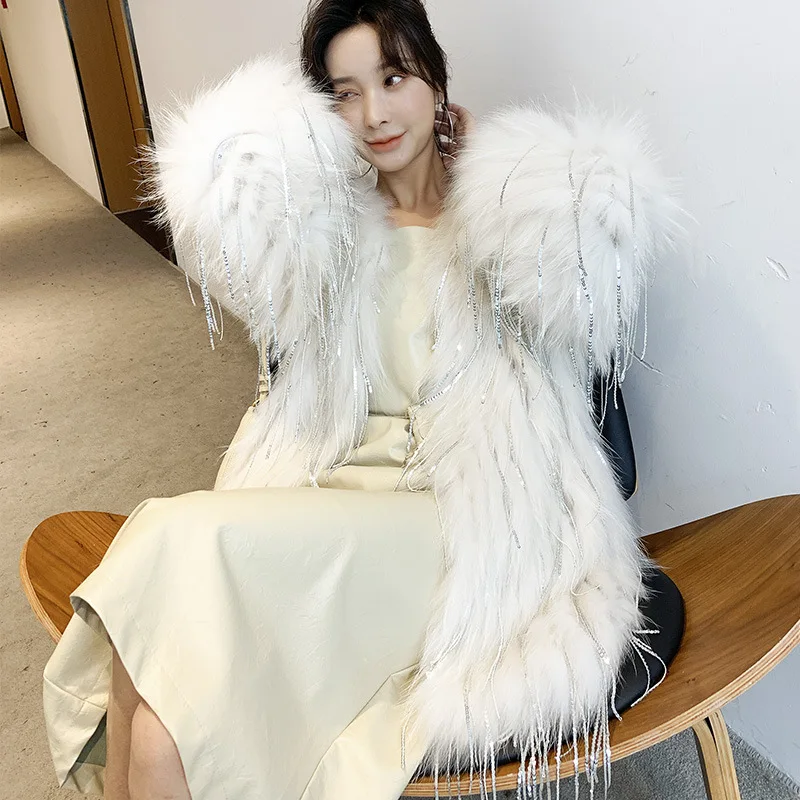 Fashion Slim Fur Coats Short Women Natural Raccoon Dog Real Fur Strip Sewed Overcoats Sequin Tassel White Women Winter Outwear