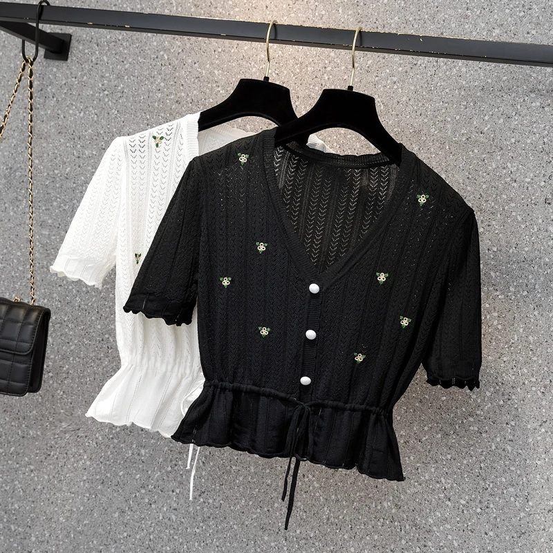 

Knitted Black White Cute Plus Size Spring Autumn Summer Vintage Clothes For Women Oversized T-Shirt Tops Blouses Vetement 2021