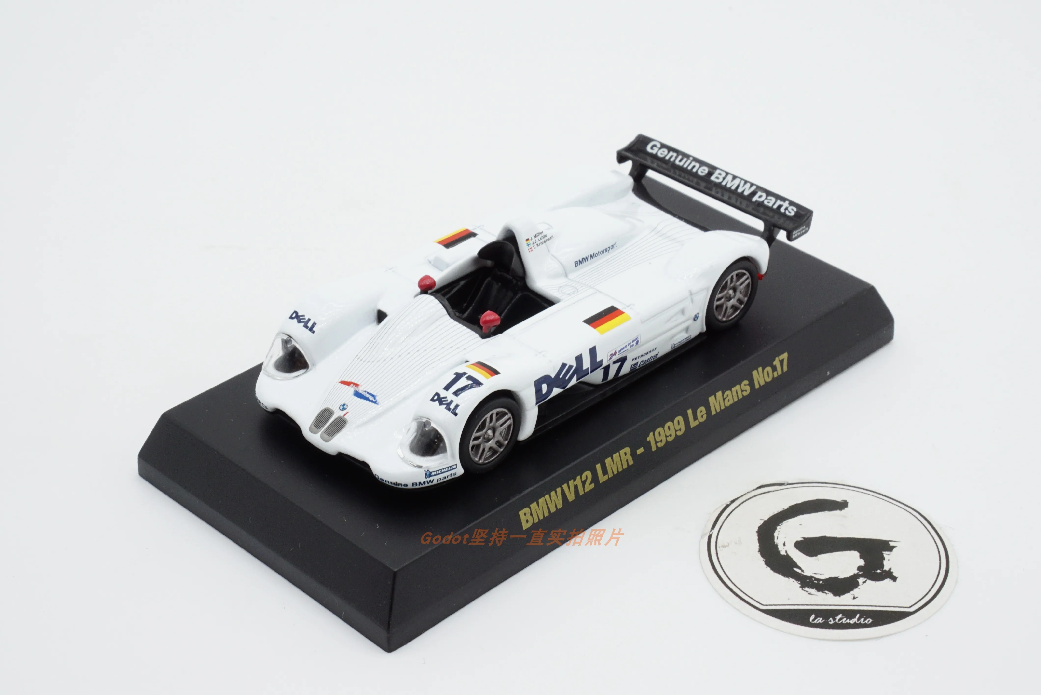 

Коллекция литых под давлением искусственных автомобилей Kyosho 1/64 BMW V12 LMR DTM