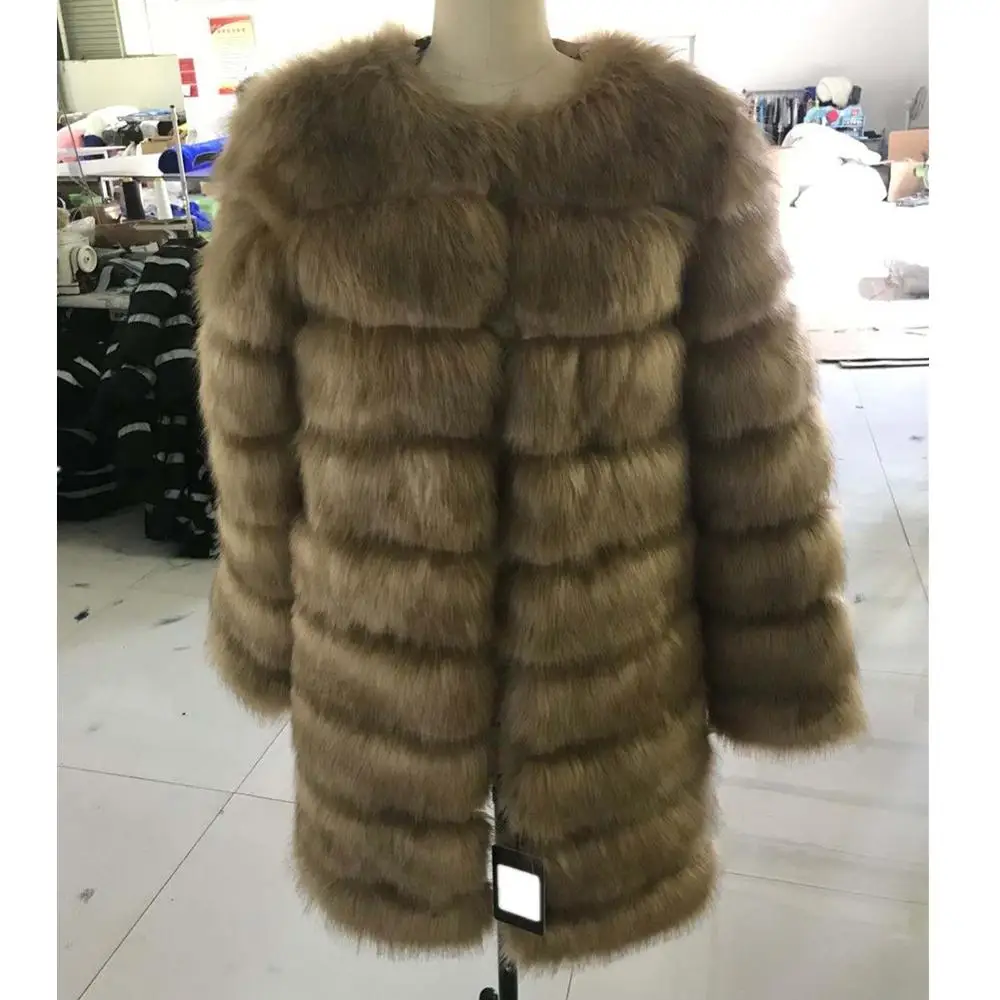 Женское пушистое длинное пальто Lisa Colly черно белое из искусственного меха теплая