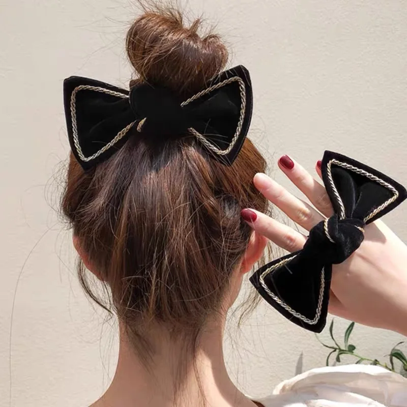 

TIMRONLY Korea Fashion Smile Clip Hairpin Hollow Alloy Hair Claws for Women Ladies Creative Hair Accessories Anniversary Gift