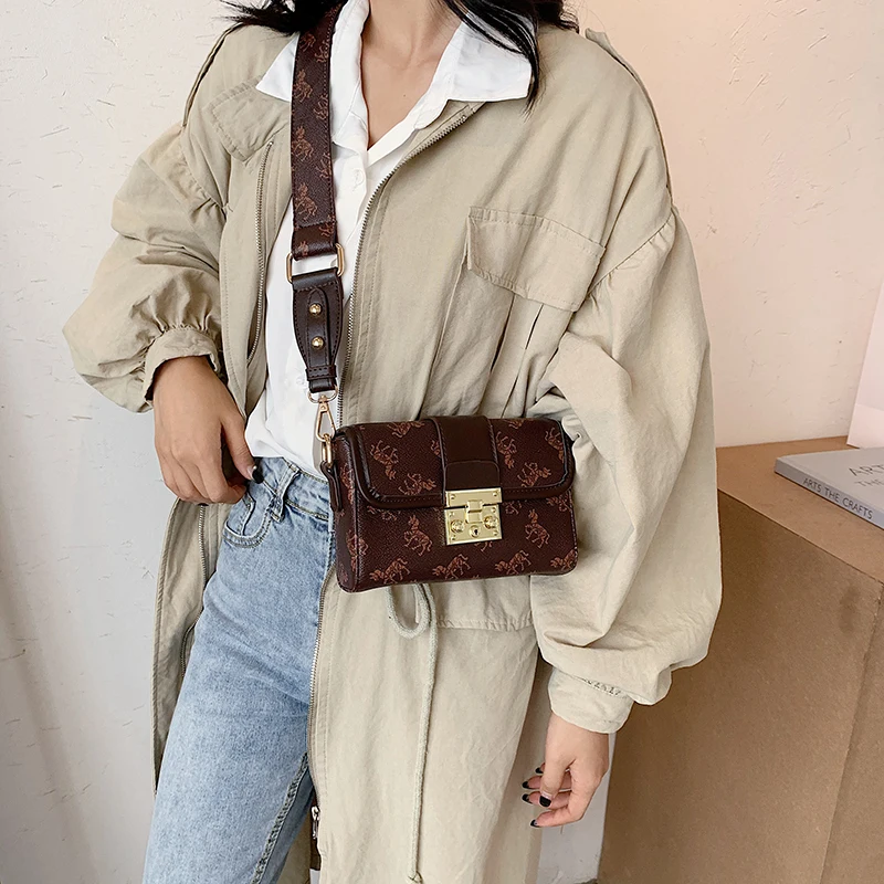 Новинка 2020 женская сумка через плечо с принтом модная из искусственной кожи |