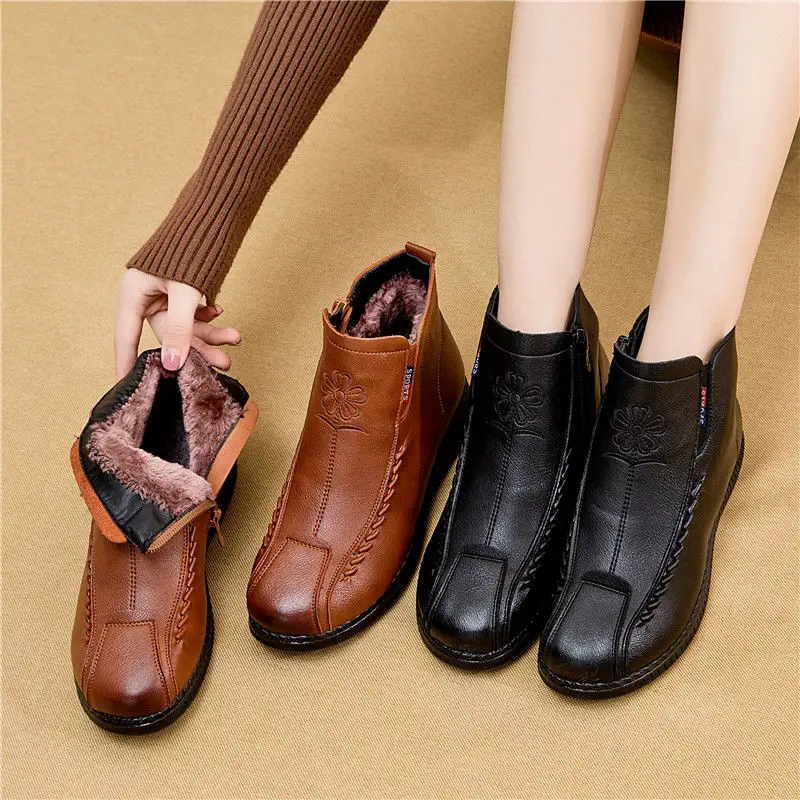 

Designer casual leather boots women flat rubber boots 2020 soft sole mom and pregnant shoes brown/black