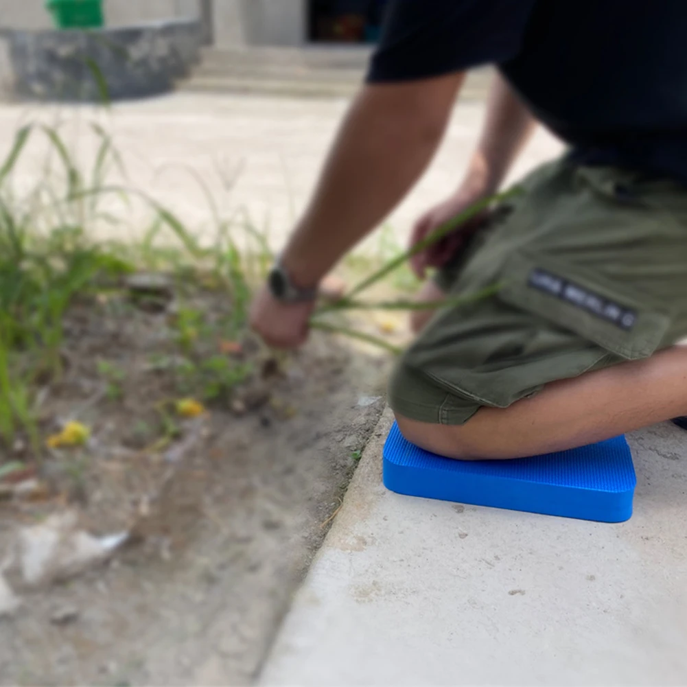 

With Handle EVA Portable Kneeling Pad For Gardening Exercise Work Home Soft Safety Knee Protection Thickened Support Cushion Mat