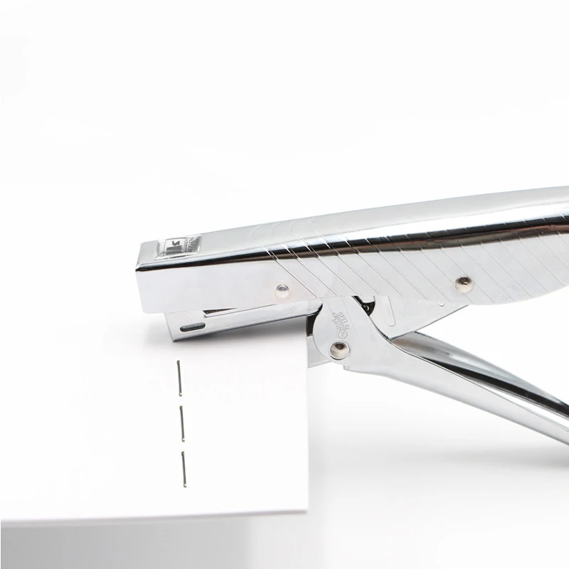 

Metal Stapler 20 Sheet Paper Stapler Stationery Office Hand Plier Stapler Binding Machine Mini Stationery Supplies Set