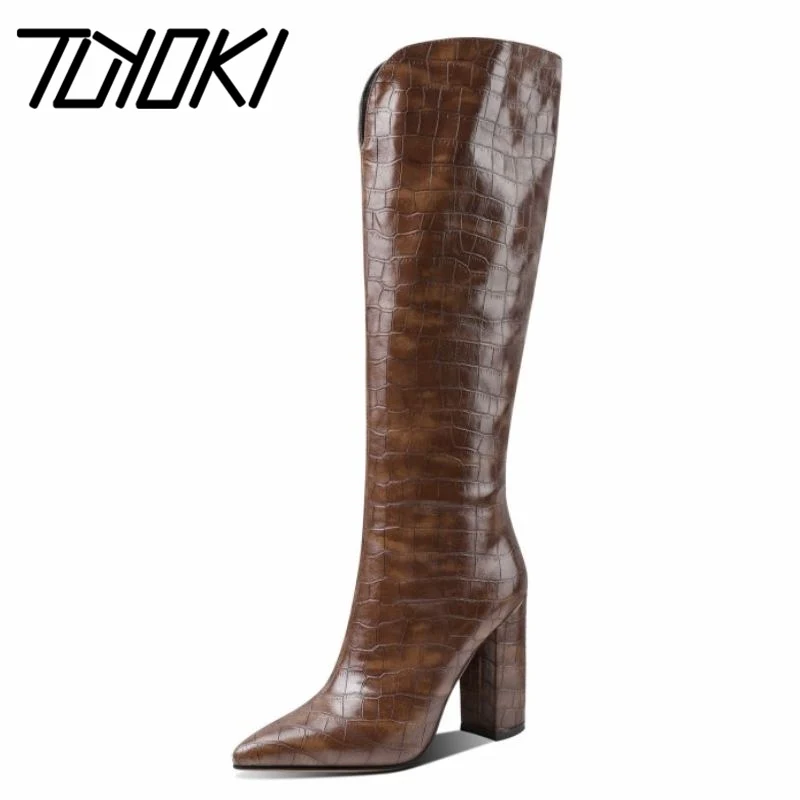 

Tuyoki Size 34-43 Women High Heel Boots Stone Pattern Knee High Boots Women Fashion Cool Winter Shoes Women Footwear