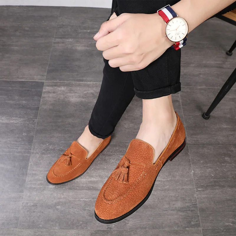 

Autumn new men's shoes anti suede leather light soft sole shoes