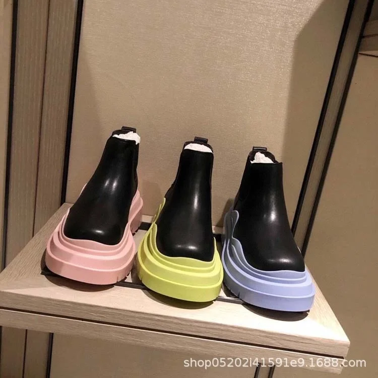 

2021 new round head boots female sleeve Knight boots middle thick bottom increased Green Leather chimney