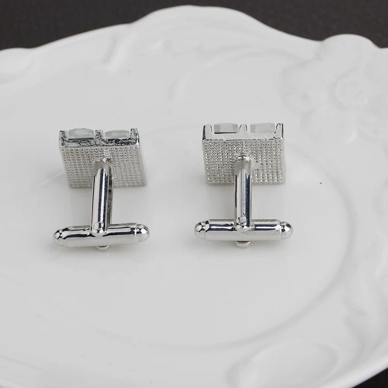 Мужские стеклянные запонки квадратные с кристаллами высокого качества |