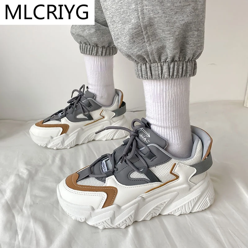 

2021 Fashion Women's Shoes New Women's Mesh Breathable Sneakers Spring Walking Platform Shoes Comfortable Lace-up Casual Shoes