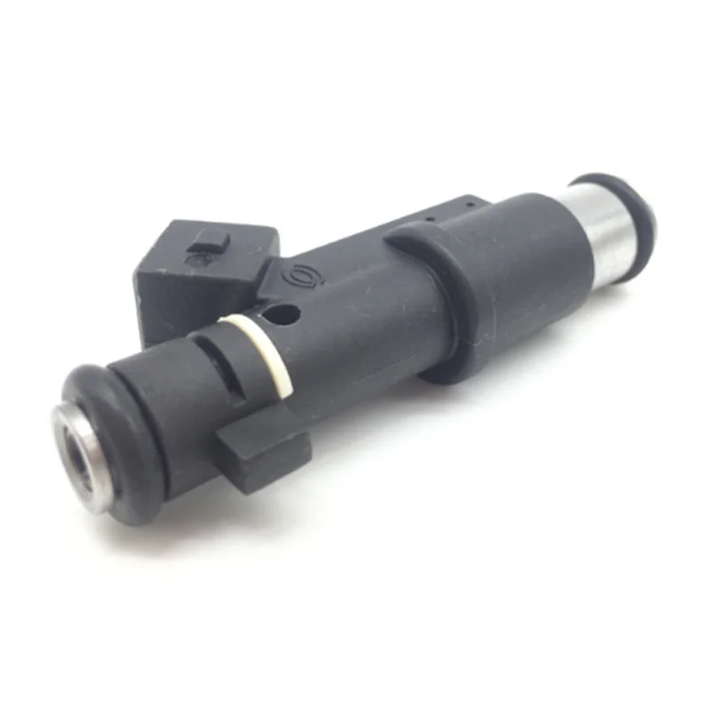 

4Pcs/Set Fuel Injector Nozzle For peugeot 206 307 406 For Citroen C4 C5 C8 Evasion Jumpy Xsara 2.0 1984E2 01F003A