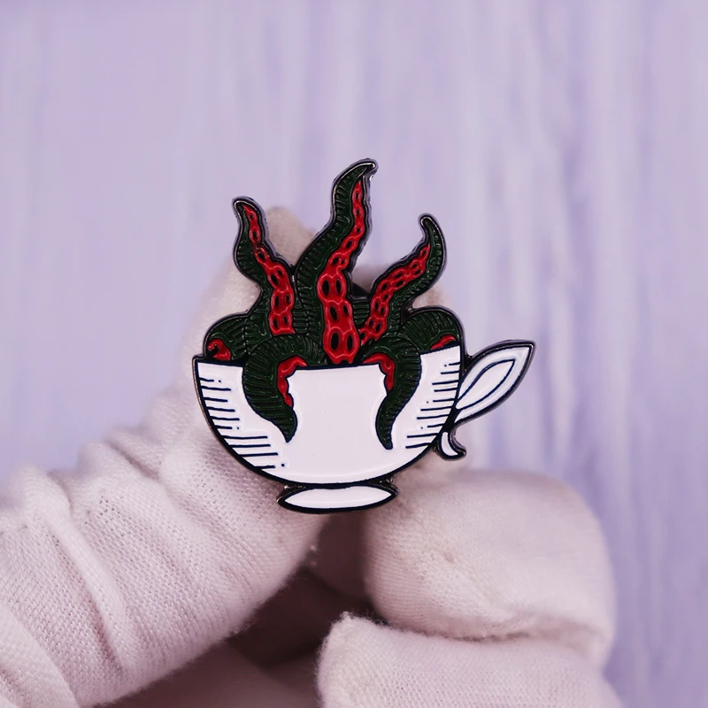 Белая кофейная чайная чашка осьминог щупальца эмалированная булавка антенна