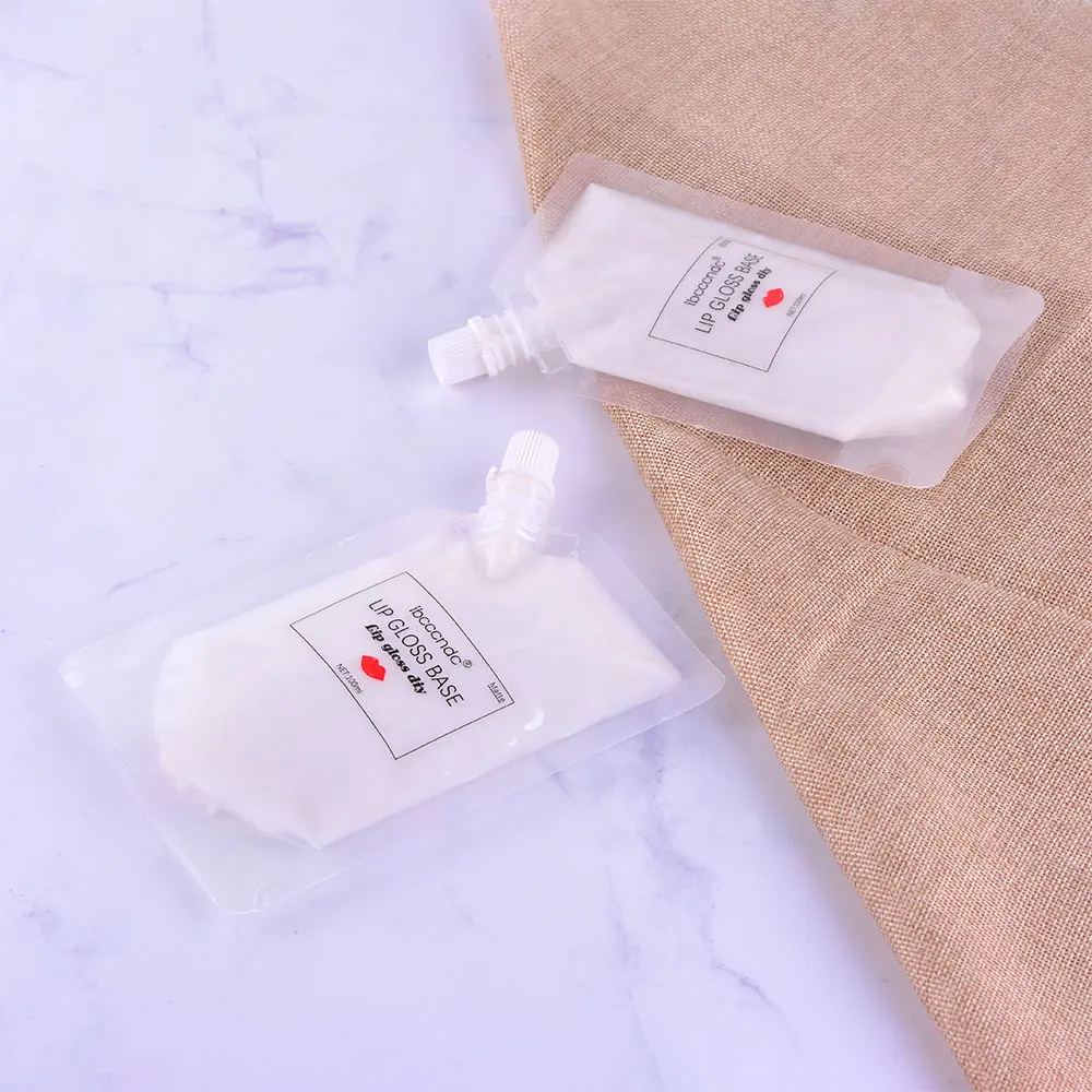 Матовый глянцевый блеск для губ ручной работы 100 мл гелевый материал без запаха