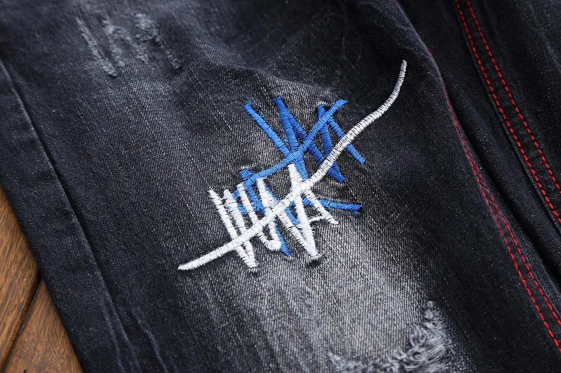 

Male hole badge embroidery style denim trousers pants 2020 Fashion New Men's Casual Slim Patch Jeans Plus size 29-42