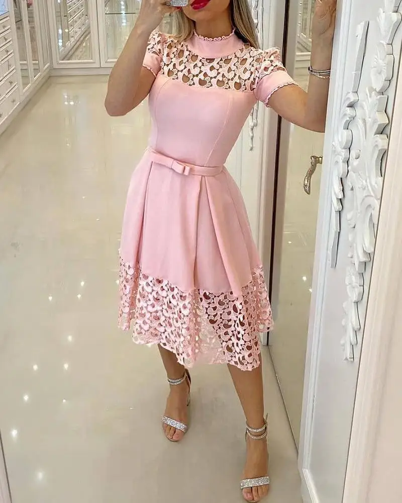 

Hollow-out Short Sleeve Ruched Dress With Belt