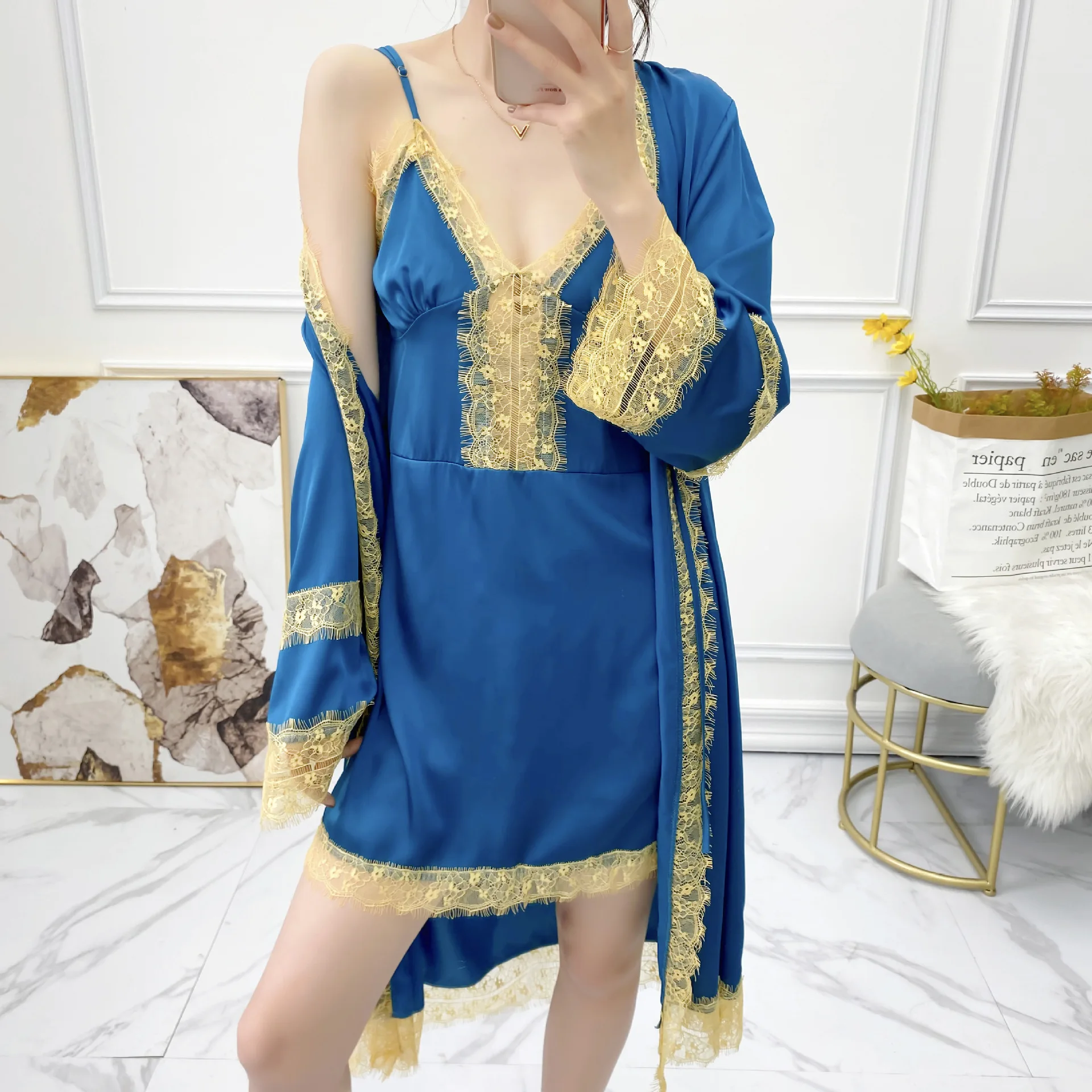 

2PCS Sexy Lace Trim Women Robe Sets Bride Dressing Kimono Gown Strap Top Nightgown Bathrobe Rayon Underwear Bride Home Wear