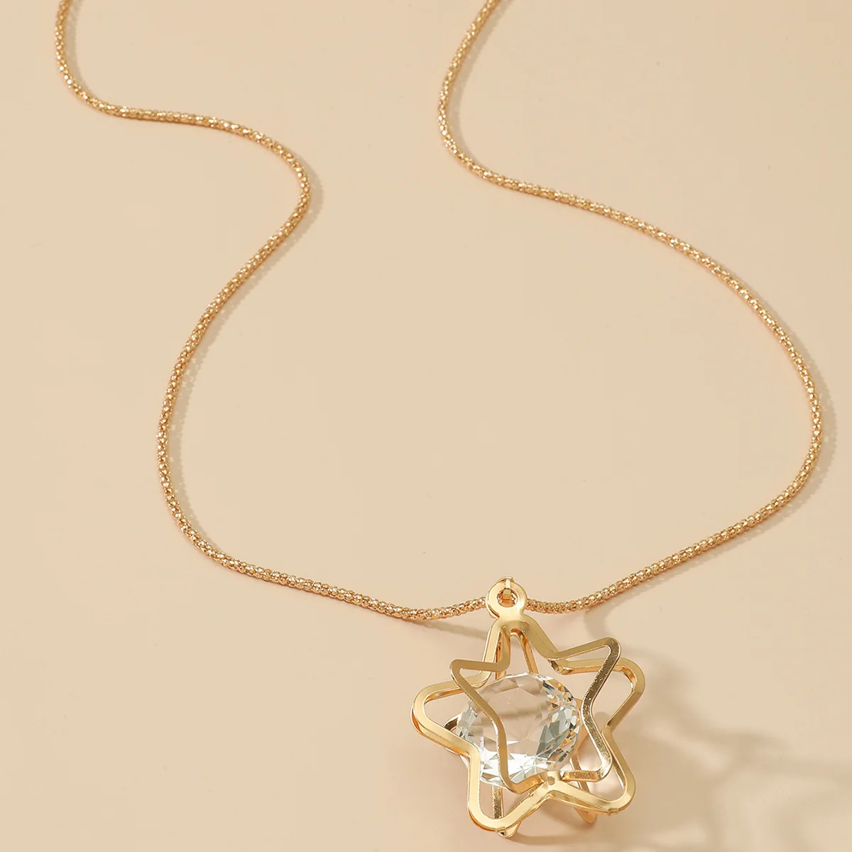 

Gold Silver Color Metal pentagram Necklace Charms For Women Punk Style Sweater Chain Pendant Necklaces Clothes Accessorie