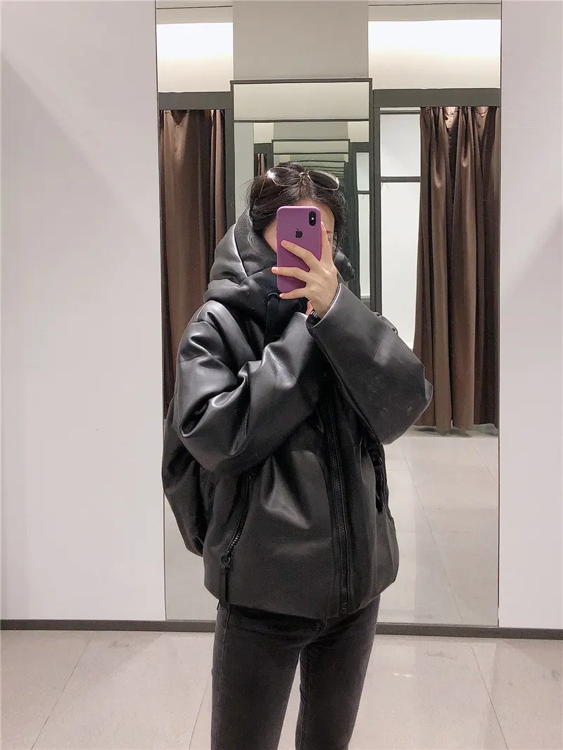 Winter PU Leather Coats Women Faux Leather Pockets Parka Women Elegant Hooded Zipper Coats Female Large Size Thicken Warm Coat