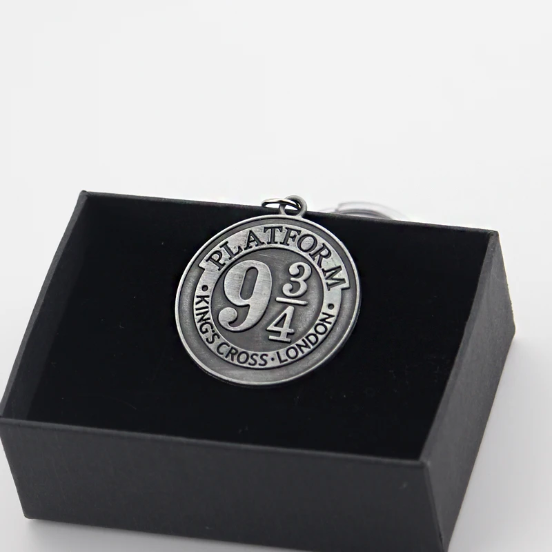 Hp cosplay Platform 9 3/4, брелок с логотипом, 2 цвета, круглая подвеска, аксессуары, брелок, коллекция, реквизит, ювелирное изделие, подарок для фанатов