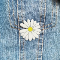 korea japan style shirt brooch vintage daisy lapel pins for backpacks cute acrylic jewelry badges wholesale