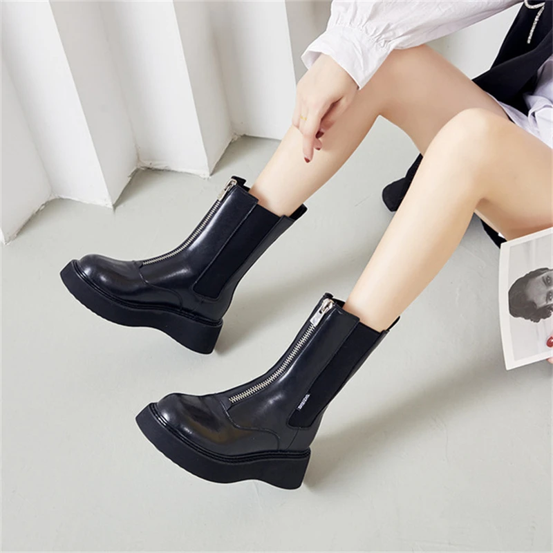 

Female Martin boots are thin British style thick-soled short boots autumn and winter fried street retro front zipper leather